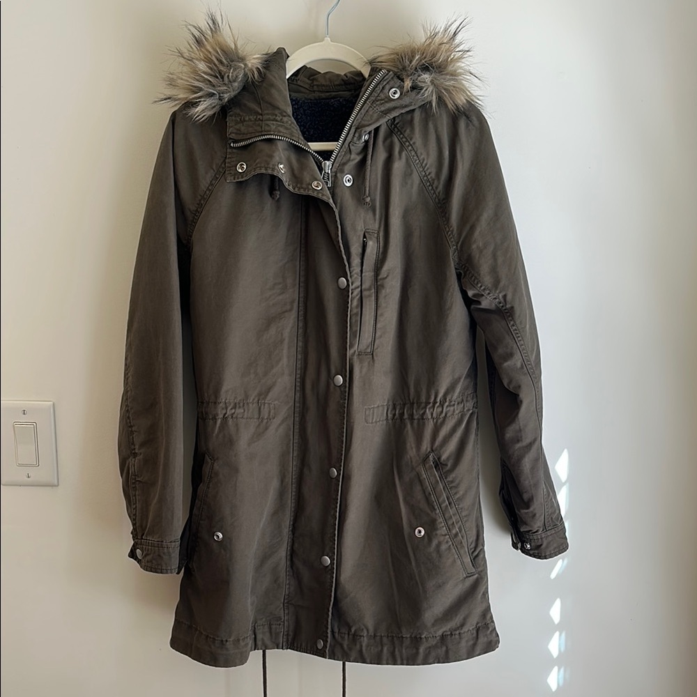 NWOT Olive Green Parka with Faux Fur Trim and Sherpa Lining